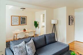 Chic & Pristine 1BR Apt in Marshfield