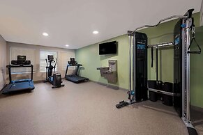 Woodspring Suites Wixom - Novi