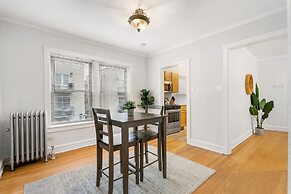 Chicago Vibe 1BR apt near Roscoe Village