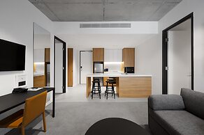 Nesuto Docklands Apartment Hotel