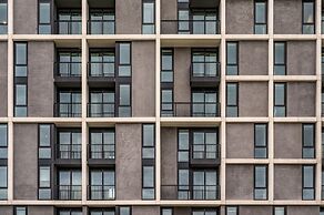 Nesuto Docklands Apartment Hotel