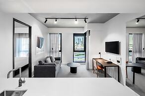 Nesuto Docklands Apartment Hotel