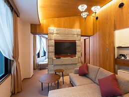 NIKKO-NISHIMACHICLUB A LA TOUTO