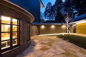 NIKKO-NISHIMACHICLUB A LA TOUTO