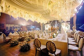 Cebu One Tectona Resort Hotel