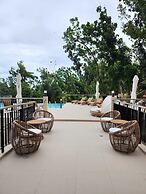 Cebu One Tectona Resort Hotel