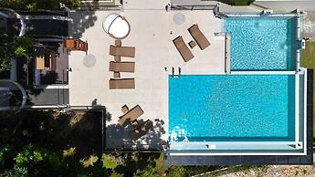 Cebu One Tectona Resort Hotel