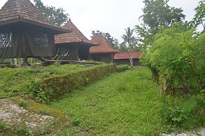 Omah Kloewoeng Resort Kaliurang