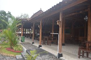 Omah Kloewoeng Resort Kaliurang