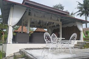 Omah Kloewoeng Resort Kaliurang
