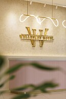 Wellesley Hotel