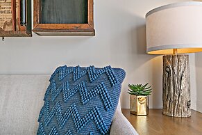 2BR Designer Apt in Festive Boystown