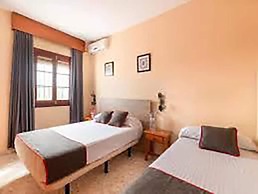 Hostal Restaurante Asador EL PAISANO