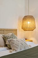 Sleeps 9 Outdoor Space PingPong Table