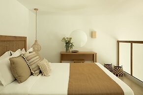 Absolute Kiotari Resort