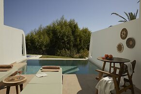 Absolute Kiotari Resort