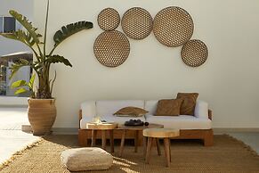 Absolute Kiotari Resort