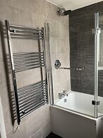 Foxy Cottage Near Westward Ho!