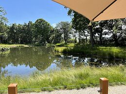 Rowan Boutique Lodge for Couples With a dog