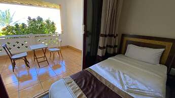 Shanzu Beachfront Suites