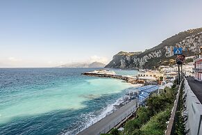 A Fenestella Caprese