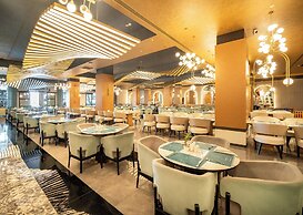 SERENITY QUEEN HOTEL