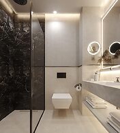 SERENITY QUEEN HOTEL