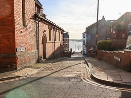 16 St. Sepulchre Street