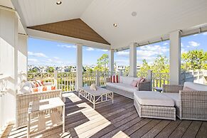 Lake Front Beautiful Balcony Views Of The Water Watersound, Fl 3 Bedro
