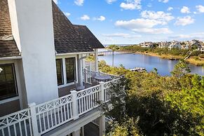 Lake Front Beautiful Balcony Views Of The Water Watersound, Fl 3 Bedro