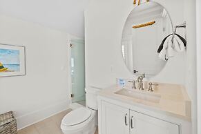 South Of 30a Close To The Beach + Watercolor Beach Club Evergreen Drea