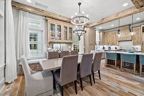 South Of 30a Close To The Beach + Watercolor Beach Club Evergreen Drea