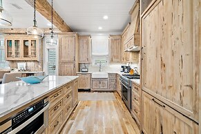 South Of 30a Close To The Beach + Watercolor Beach Club Evergreen Drea