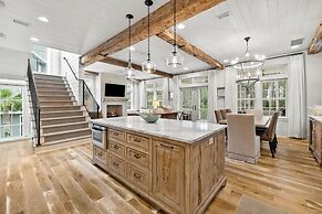 South Of 30a Close To The Beach + Watercolor Beach Club Evergreen Drea