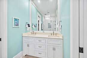 South Of 30a Close To The Beach + Watercolor Beach Club Evergreen Drea