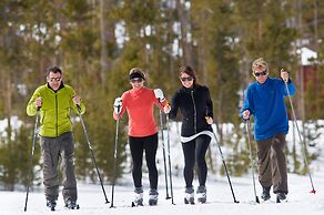 Silver Mill 8200-1br-walk To Slopes! Kids Ski Free! 1 Bedroom Condo by