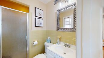 Turtle's Nest Duplex 3 Bedroom Duplex