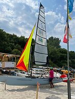 feels Beach Club Hotel