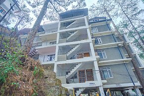 Shimla Woods 2BHK by Dumnu Homes