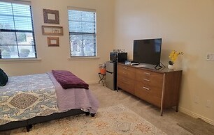 Elm Casita Apts by Redawning