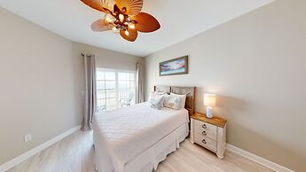Pier Watch Villas 308 - 6 Bedroom Oceanfront 6 Condo by Redawning