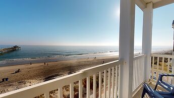 Pier Watch Villas 308 - 6 Bedroom Oceanfront 6 Condo by Redawning