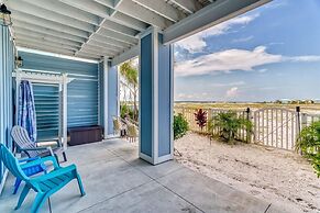Salty Dog 5 Bedroom Home by RedAwning