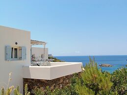 'paradise' Says Cnn - 2 Bed Villa in Delfini Bay