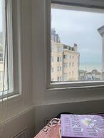 Relax Inn Guest House