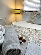 Relax Inn Guest House