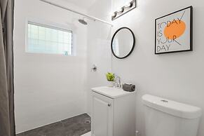 Fabulous Studio 15 min from The Beach