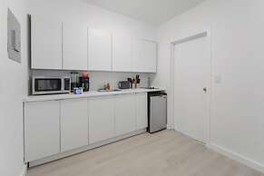 Fabulous Studio 15 min from The Beach