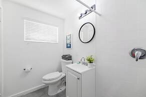 Fabulous Studio 15 min from The Beach