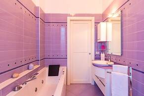 Ferdinando Art House by Wonderful Italy